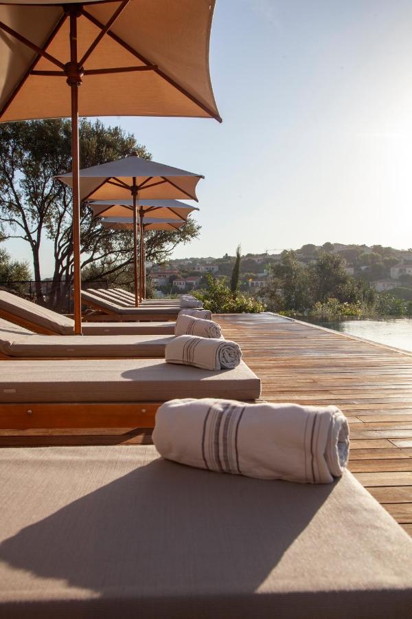 Hotel Restaurant Villa Josephine LʼÎle-Rousse 外观 照片