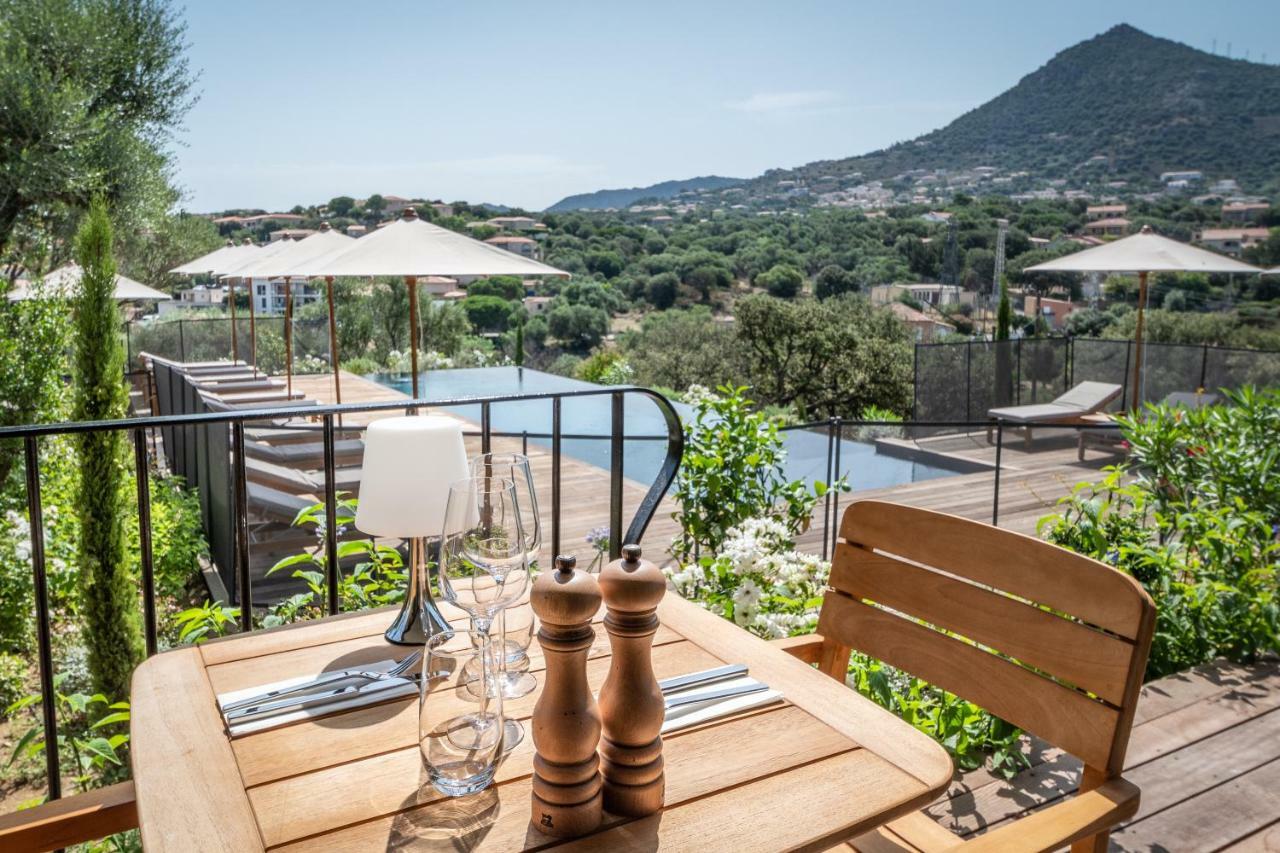 Hotel Restaurant Villa Josephine LʼÎle-Rousse 外观 照片